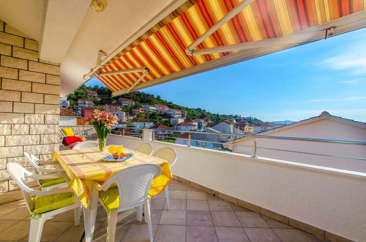 Apartment Ive Trogir Exterior foto