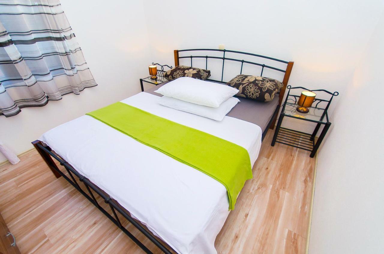 Apartment Ive Trogir Exterior foto